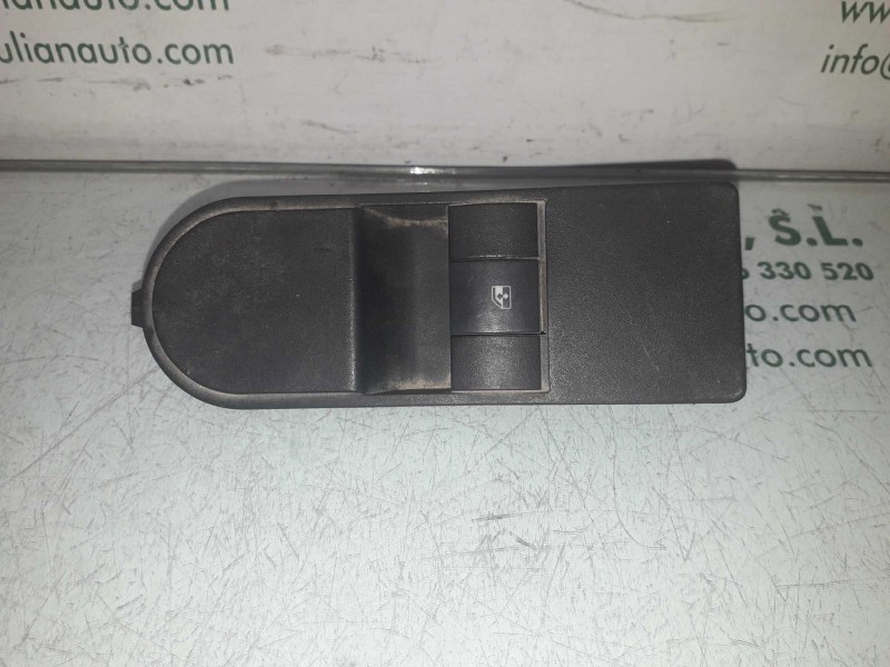 Recambio de mando elevalunas delantero derecho para opel astra h ber. edition referencia OEM IAM 13197132 93162821 