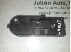 Recambio de mando elevalunas delantero derecho para opel astra h ber. edition referencia OEM IAM 13197132 93162821  2