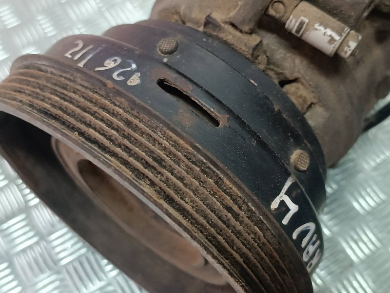 Recambio de compresor aire acondicionado para toyota rav 4 funcruiser (a1) básico referencia OEM IAM 4472208132 10P13C DENSO