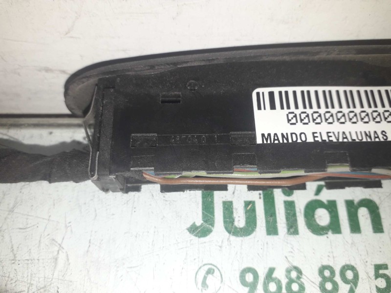 Recambio de mando elevalunas delantero derecho para opel vectra b berlina básico (1999) referencia OEM IAM 4670401  