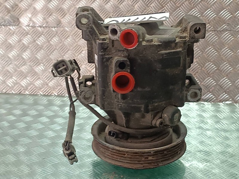Recambio de compresor aire acondicionado para toyota yaris (ncp1/nlp1/scp1) 1.4 d-4d expo referencia OEM IAM 4472206534 SCSA06C 