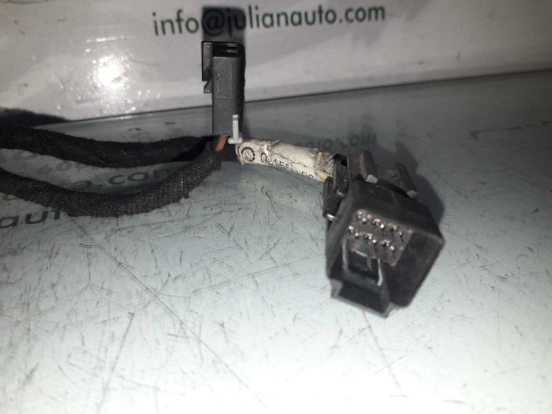 Recambio de mando elevalunas delantero izquierdo para opel omega b básico berlina referencia OEM IAM 4670702  
