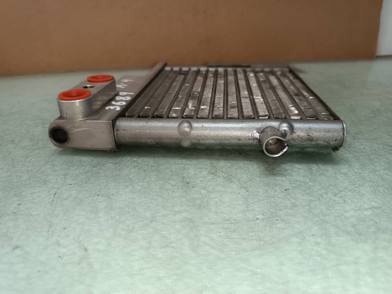 Recambio de radiador aceite para audi a4 berlina (8e) 2.5 tdi quattro (132kw) referencia OEM IAM 8E0317021A  