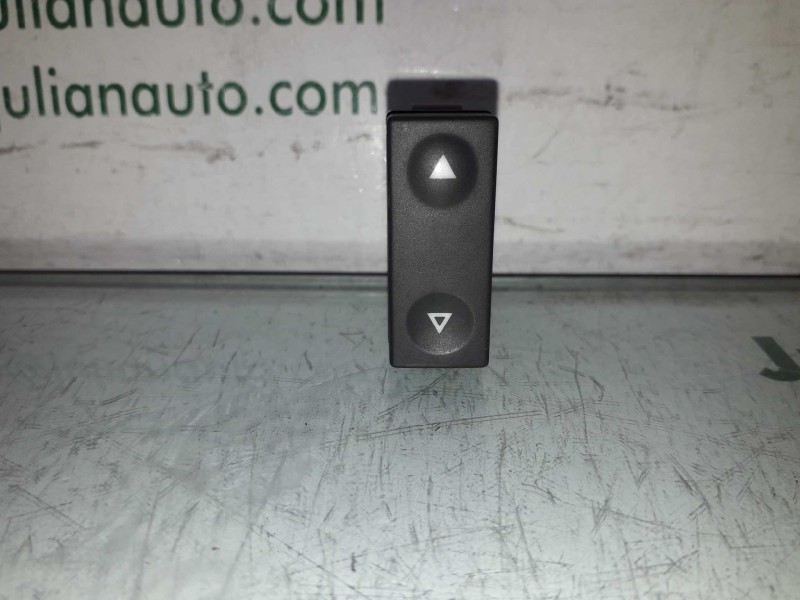 Recambio de mando elevalunas trasero derecho para opel vectra c berlina comfort referencia OEM IAM 09185959 05199T 