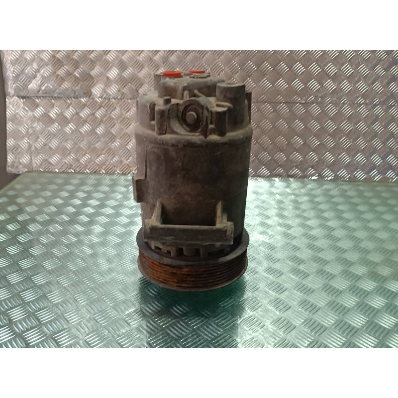 Recambio de compresor aire acondicionado para renault scenic ii confort authentique referencia OEM IAM 8200309193  DELPHI