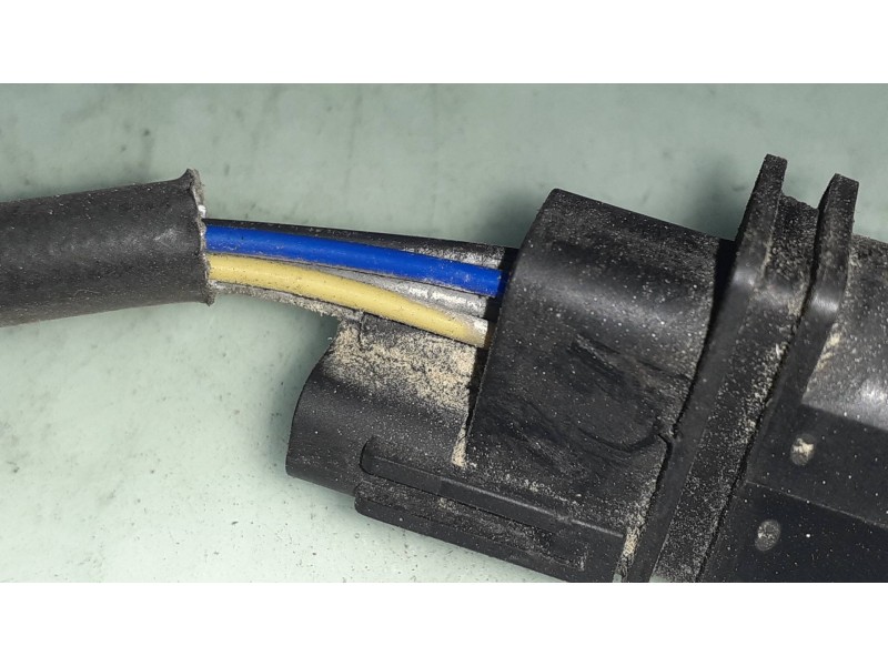 Recambio de sonda lambda para opel corsa e edition ecoflex referencia OEM IAM 55586133  49YB