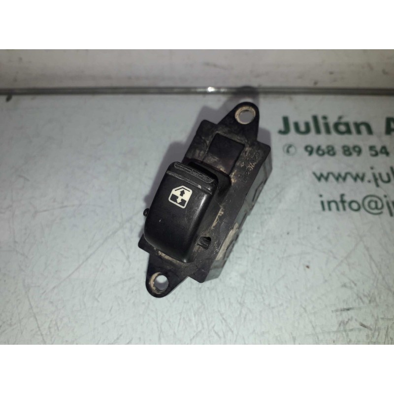 Recambio de mando elevalunas trasero izquierdo para daewoo nubira berlina classic se referencia OEM IAM 96190777  