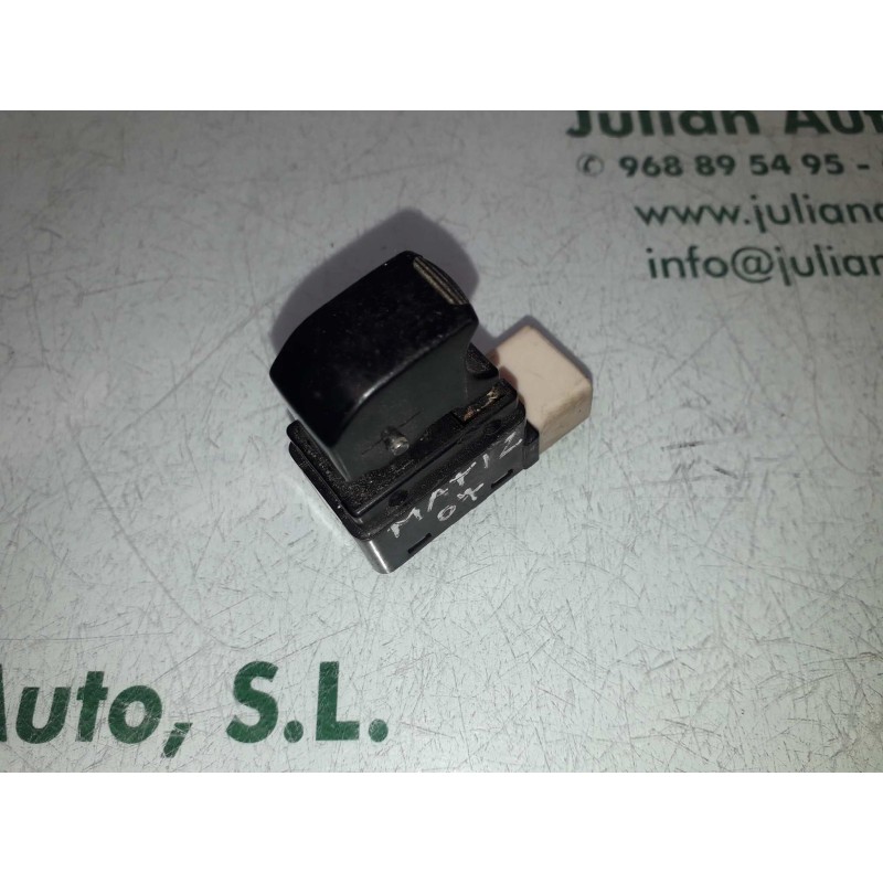 Recambio de mando elevalunas delantero derecho para chevrolet matiz e abg gpl referencia OEM IAM 7A19J  