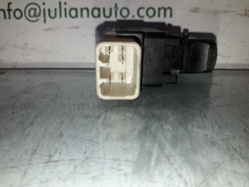 Recambio de mando elevalunas delantero derecho para daewoo lanos cool referencia OEM IAM 620W0531  