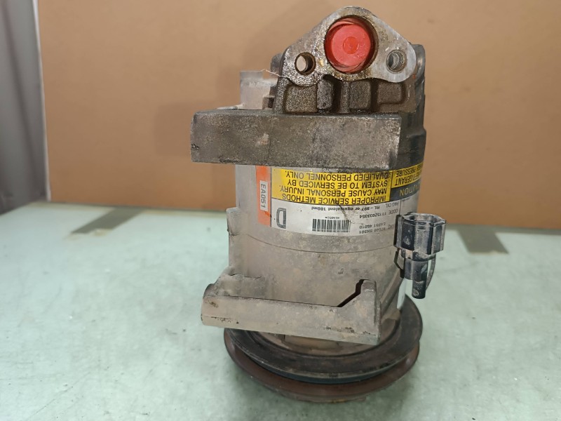 Recambio de compresor aire acondicionado para nissan almera tino (v10m) ambience referencia OEM IAM 92600BN301 EA051 CALSONIC