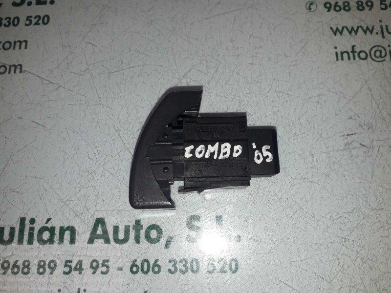 Recambio de warning para opel combo (corsa c) familiar referencia OEM IAM 9164141 125501A 