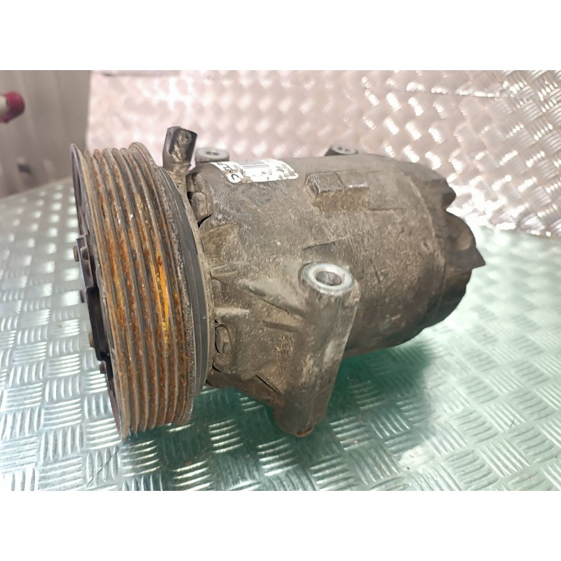 Recambio de compresor aire acondicionado para renault megane ii berlina 5p confort authentique referencia OEM IAM 8200470242  DE