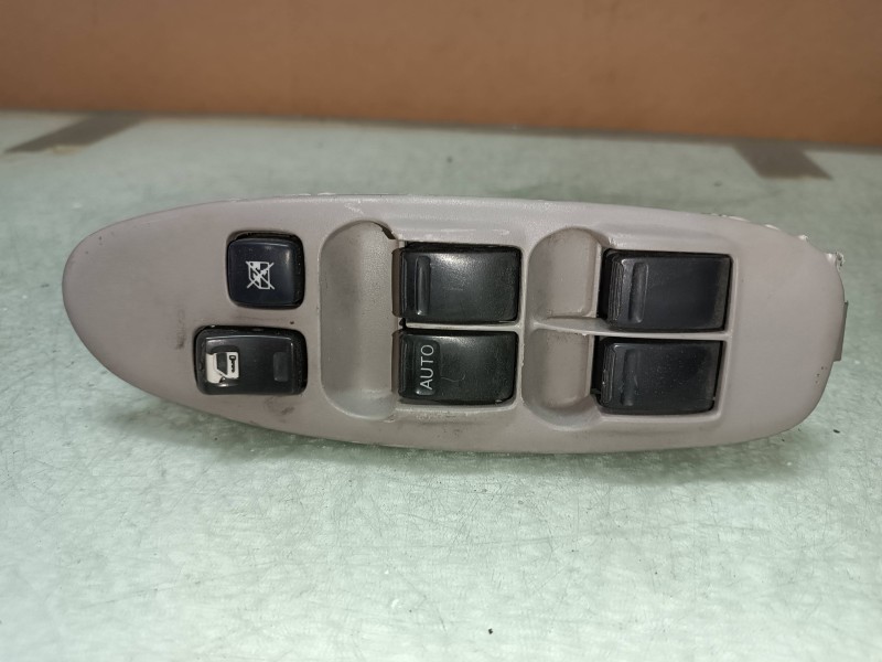 Recambio de mando elevalunas delantero izquierdo para nissan almera tino (v10m) ambience referencia OEM IAM 80961  