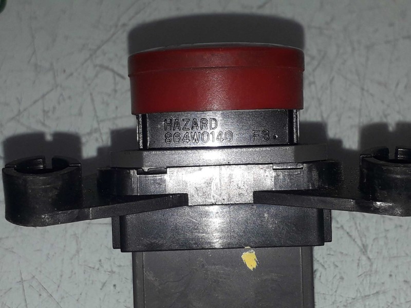 Recambio de warning para chevrolet matiz s referencia OEM IAM 864W0140  