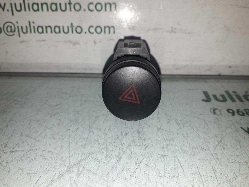 Recambio de warning para chevrolet aveo lt referencia OEM IAM 864W0140  