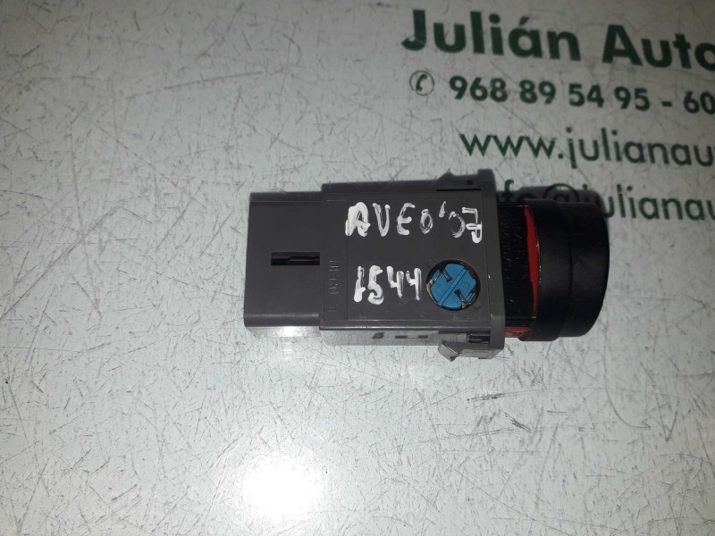 Recambio de warning para chevrolet aveo lt referencia OEM IAM 864W0140  