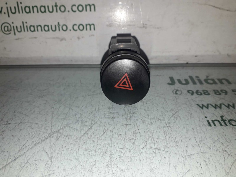 Recambio de warning para chevrolet aveo ls referencia OEM IAM 864W01404  