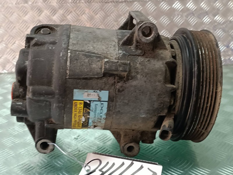 Recambio de compresor aire acondicionado para nissan almera (n16/e) acenta referencia OEM IAM 6561318  DELPHI