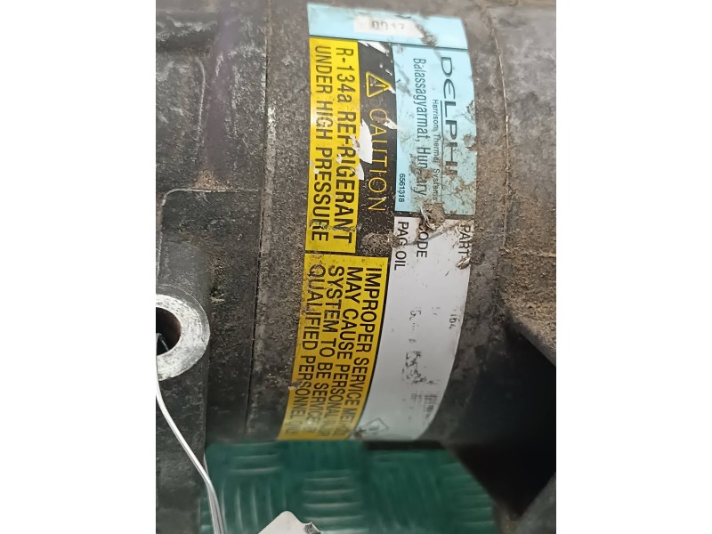 Recambio de compresor aire acondicionado para nissan almera (n16/e) acenta referencia OEM IAM 6561318  DELPHI
