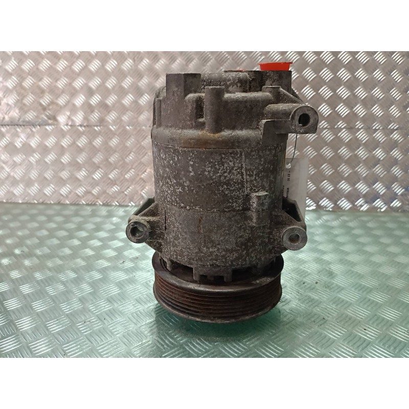 Recambio de compresor aire acondicionado para renault scenic ii confort authentique referencia OEM IAM 8200309193  DELPHI