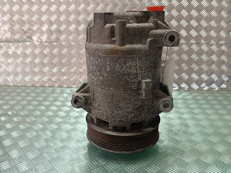 Recambio de compresor aire acondicionado para renault scenic ii confort authentique referencia OEM IAM 8200309193  DELPHI