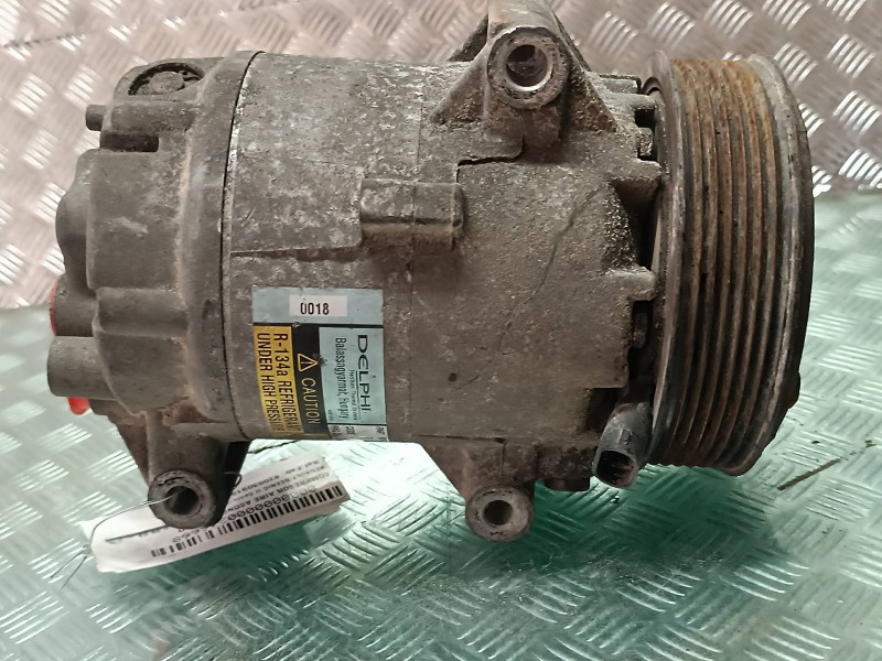 Recambio de compresor aire acondicionado para renault scenic ii confort authentique referencia OEM IAM 8200309193  DELPHI