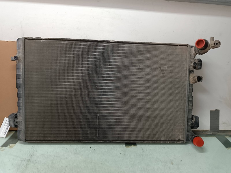 Recambio de radiador agua para seat leon (1m1) 1.9 tdi referencia OEM IAM RM1185 731606 VALEO