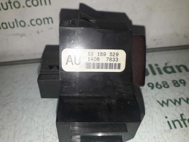 Recambio de warning para opel corsa d catch me referencia OEM IAM 13189529 14087833 
