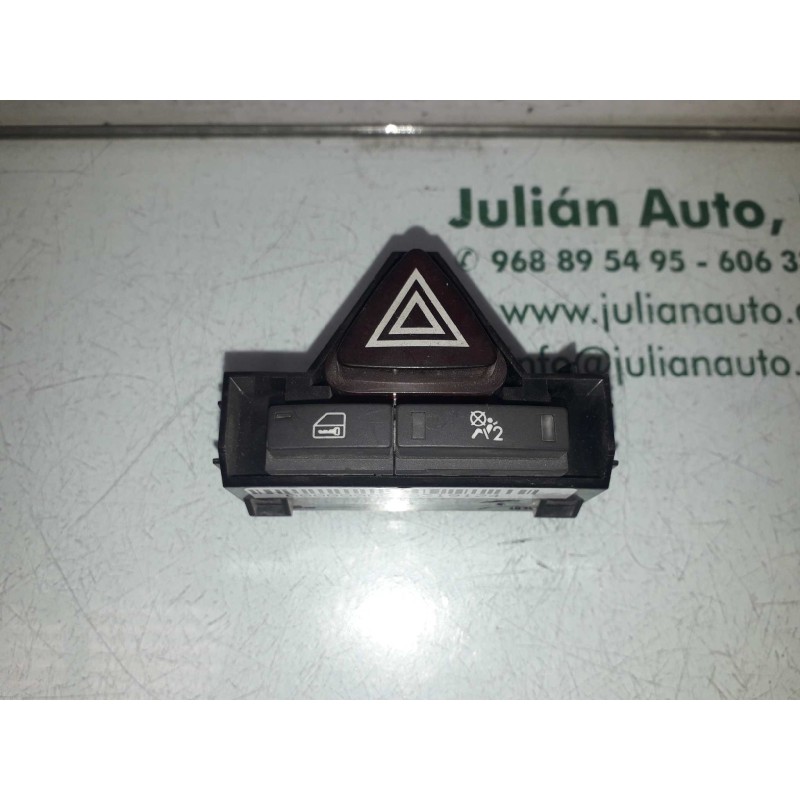 Recambio de warning para opel corsa d cosmo referencia OEM IAM 13189529 25197833 