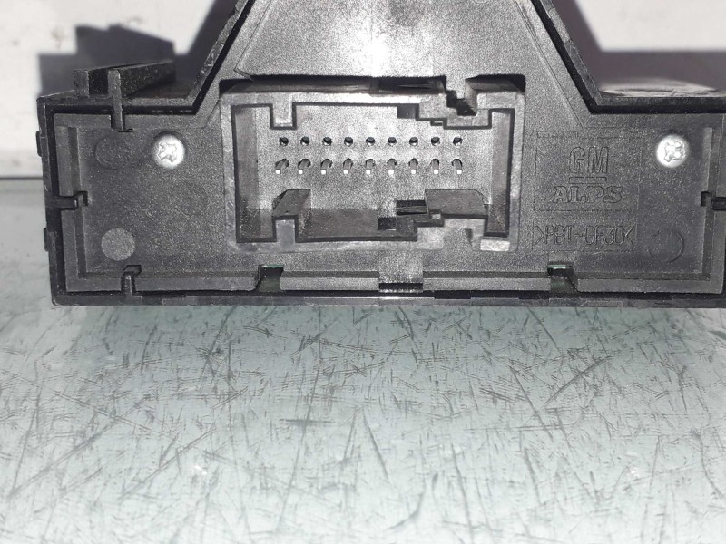 Recambio de warning para opel corsa d cmon referencia OEM IAM 91164953 05287833 