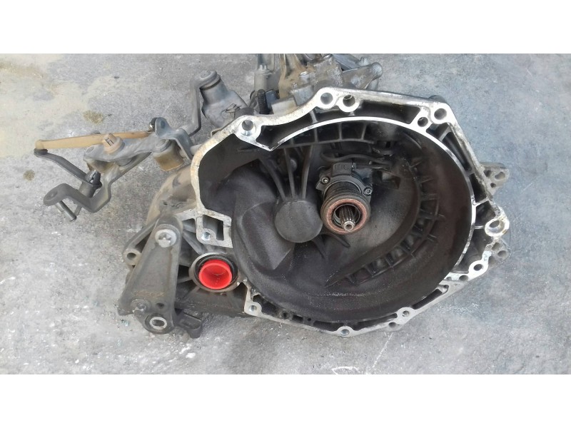 Recambio de caja cambios para opel corsa d selective referencia OEM IAM F17 A14287714AT9W419 5 VELOCIDADES