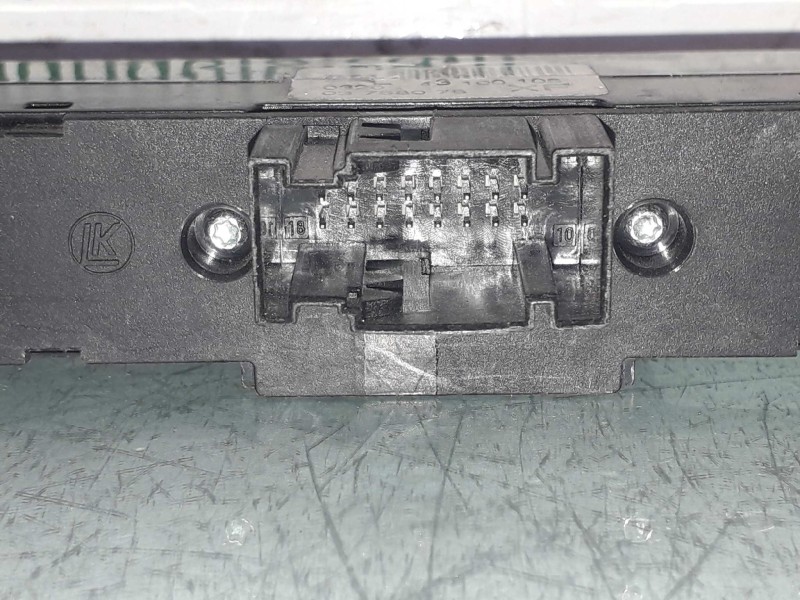 Recambio de warning para opel astra h berlina cosmo referencia OEM IAM 03758075 13100105 