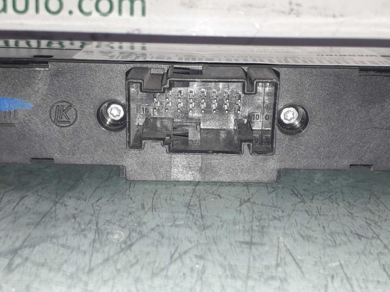 Recambio de warning para opel astra h berlina cosmo referencia OEM IAM 03758075 13100105 