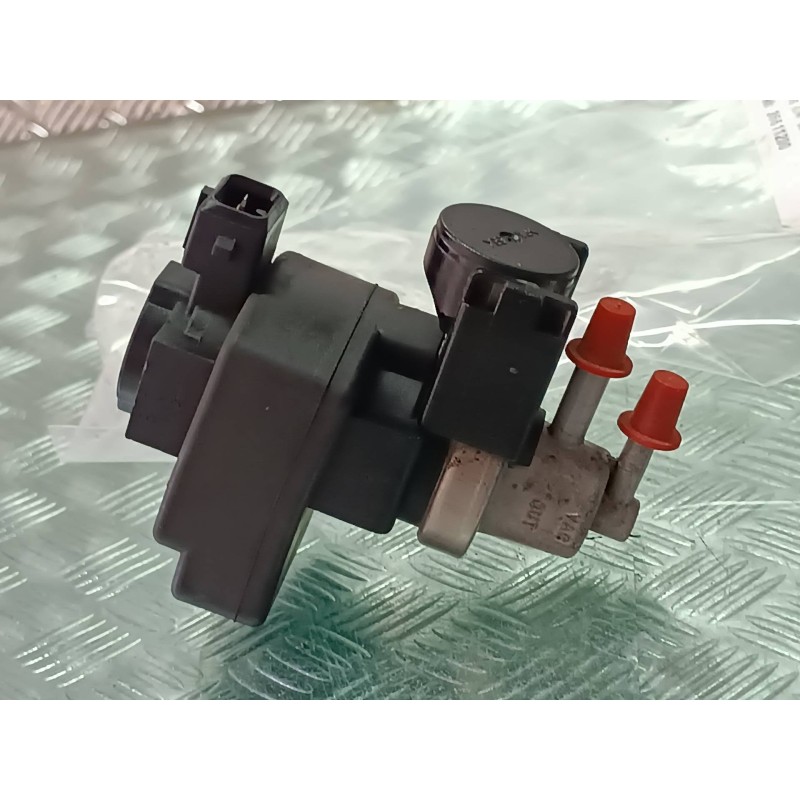 Recambio de valvula aire adicional para kia carens (un) concept referencia OEM IAM 36611200  CONECTOR 2 PINES