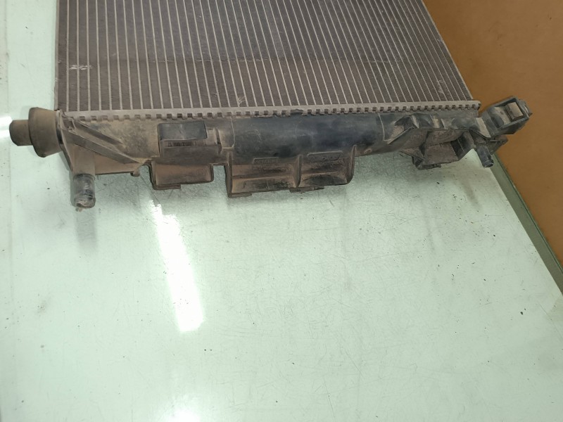 Recambio de radiador agua para renault megane ii berlina 5p confort authentique referencia OEM IAM PA66GF30  VALEO