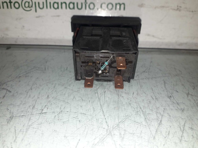 Recambio de warning para opel vectra b berlina básico (1999) referencia OEM IAM 09134513 09138047 