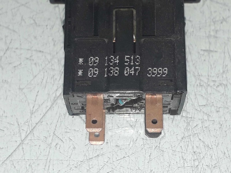 Recambio de warning para opel vectra b berlina básico (1999) referencia OEM IAM 09134513 09138047 