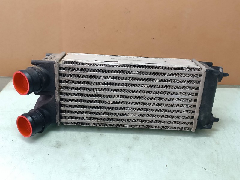 Recambio de intercooler para citroen c4 berlina collection referencia OEM IAM 9656503980 992507M VALEO