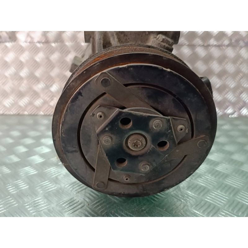 Recambio de compresor aire acondicionado para renault megane ii berlina 5p dynamique referencia OEM IAM 8200457418 R134A DELPHI