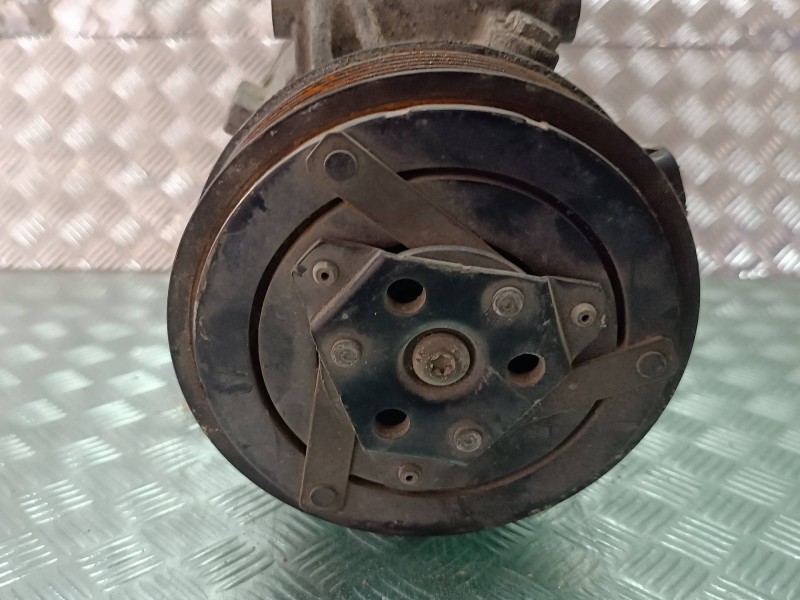 Recambio de compresor aire acondicionado para renault megane ii berlina 5p dynamique referencia OEM IAM 8200457418 R134A DELPHI