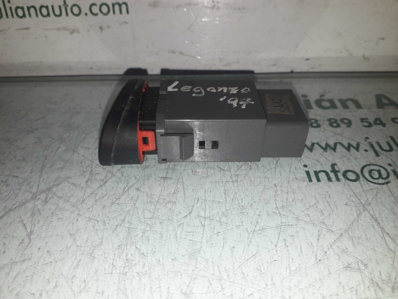Recambio de warning para daewoo leganza 2.0 cdx referencia OEM IAM 864W0140  