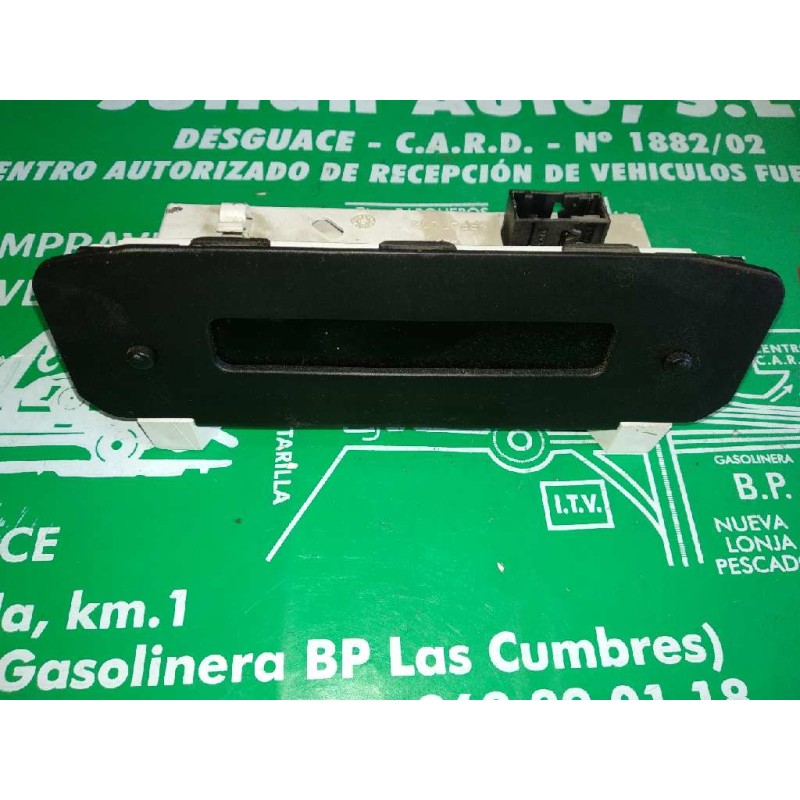 Recambio de pantalla multifuncion para peugeot 206 berlina x-line referencia OEM IAM 9647409777 216592759 216592770