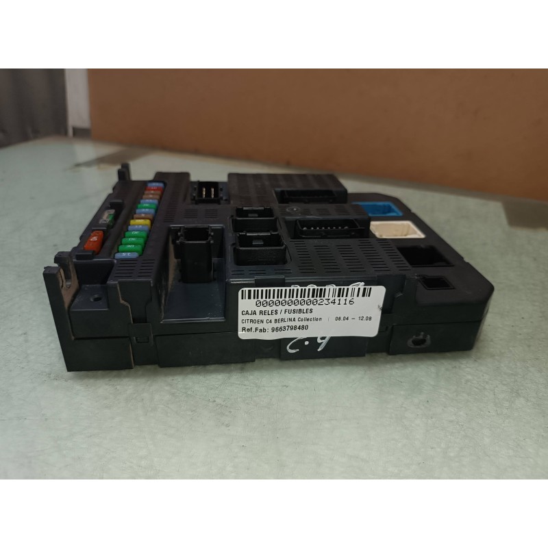 Recambio de caja reles / fusibles para citroen c4 berlina collection referencia OEM IAM 9663798480 BSI 2004 P0800 VALEO