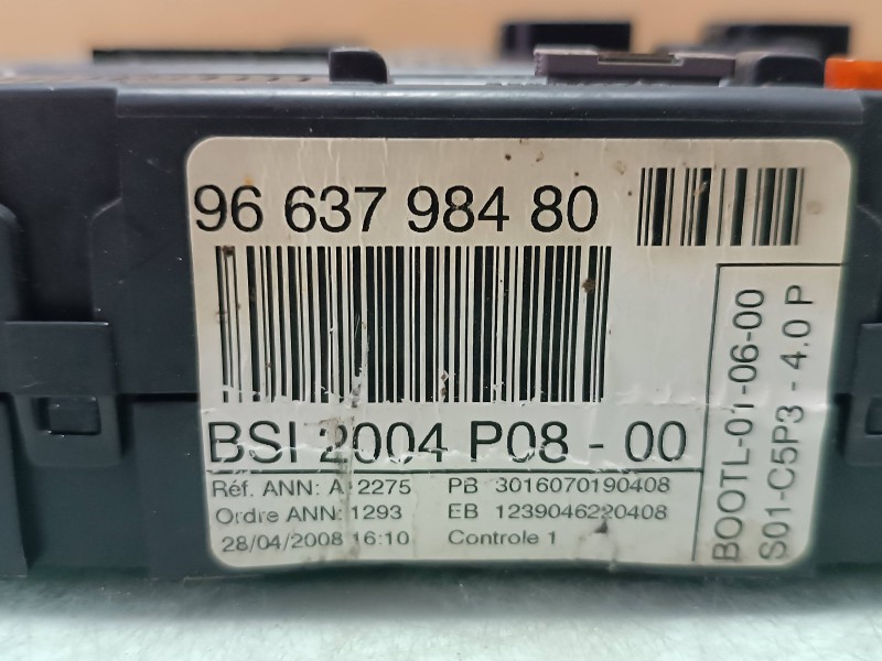 Recambio de caja reles / fusibles para citroen c4 berlina collection referencia OEM IAM 9663798480 BSI 2004 P0800 VALEO