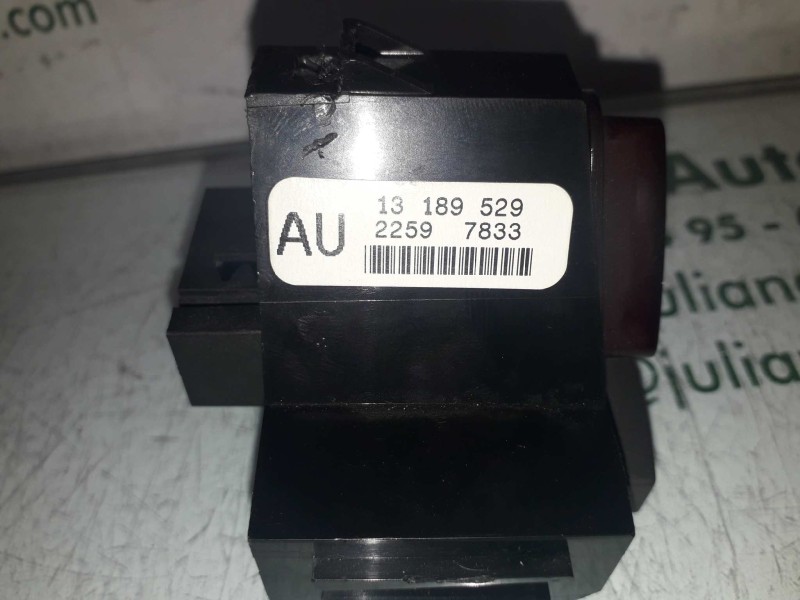 Recambio de warning para opel corsa d catch me referencia OEM IAM 13189529 22597833 