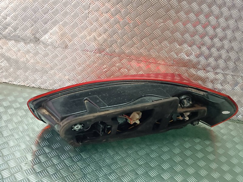 Recambio de piloto trasero izquierdo para citroen c4 picasso feel referencia OEM IAM   HELLA
