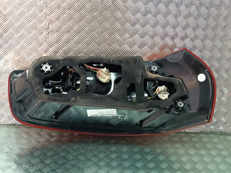 Recambio de piloto trasero izquierdo para citroen c4 picasso feel referencia OEM IAM   HELLA