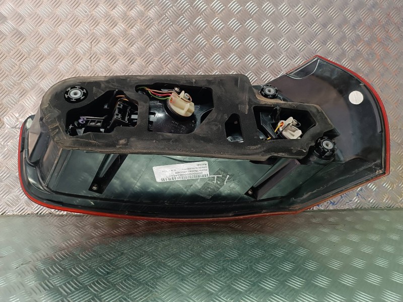 Recambio de piloto trasero izquierdo para citroen c4 picasso feel referencia OEM IAM   HELLA