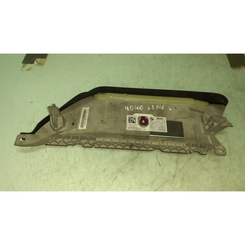 Recambio de pantalla multifuncion para bmw serie 1 lim. (f40) 118i referencia OEM IAM 19330410 GD088ASA00640 NAVEGACION