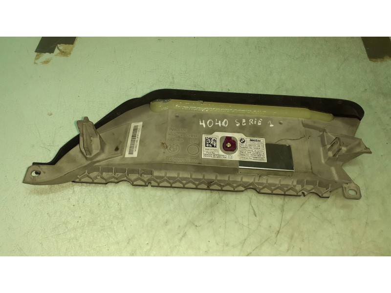 Recambio de pantalla multifuncion para bmw serie 1 lim. (f40) 118i referencia OEM IAM 19330410 GD088ASA00640 NAVEGACION